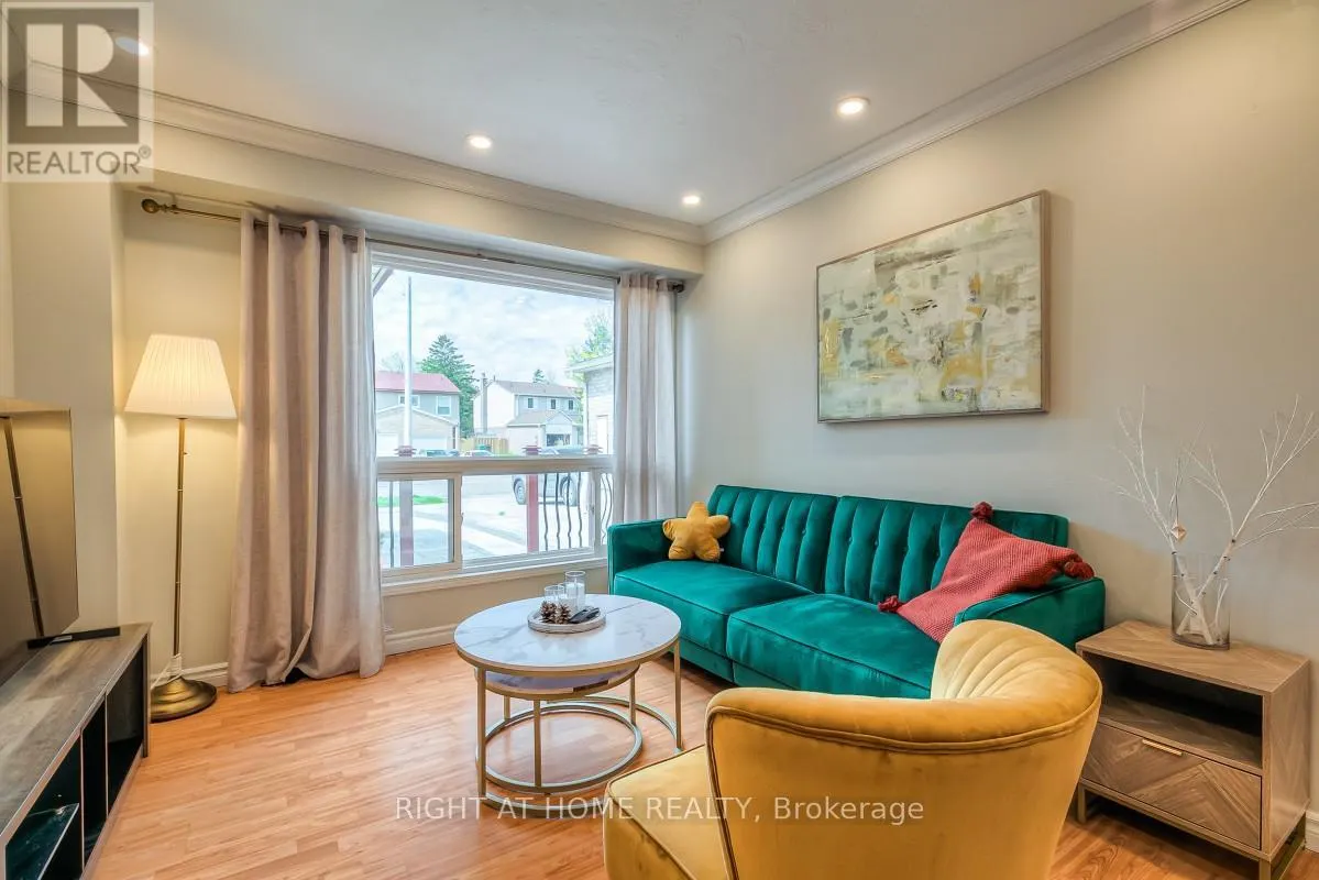 37 MCKNIGHT DRIVE