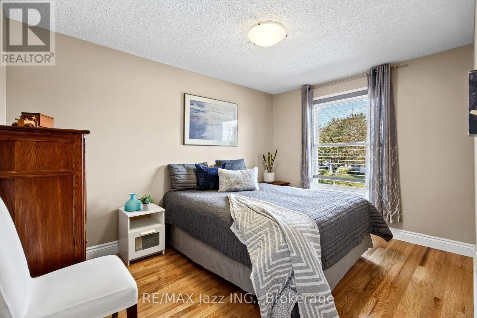 789 LOCHNESS CRESCENT