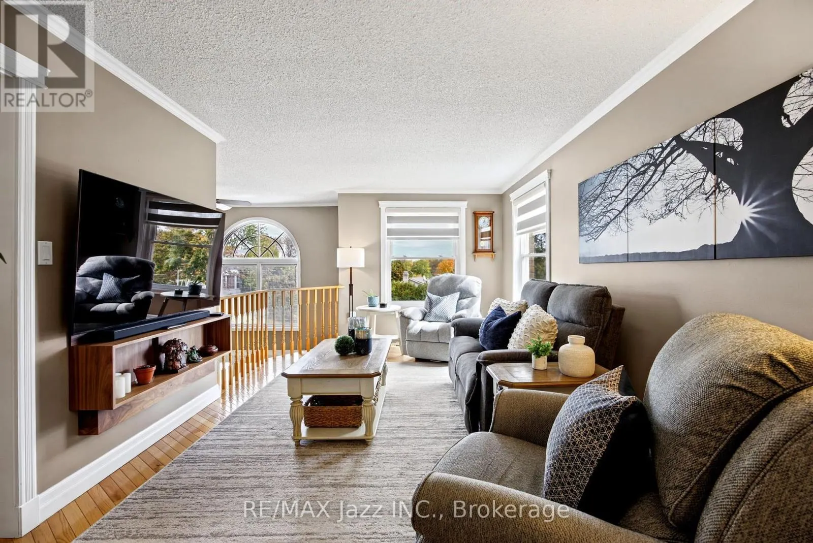 789 LOCHNESS CRESCENT