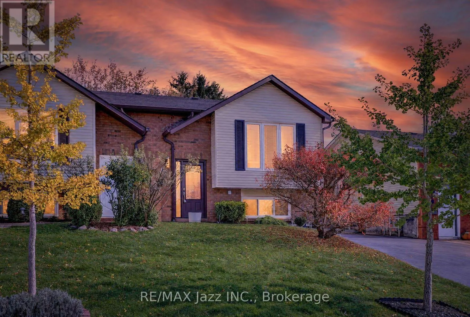691 ATTERSLEY DRIVE