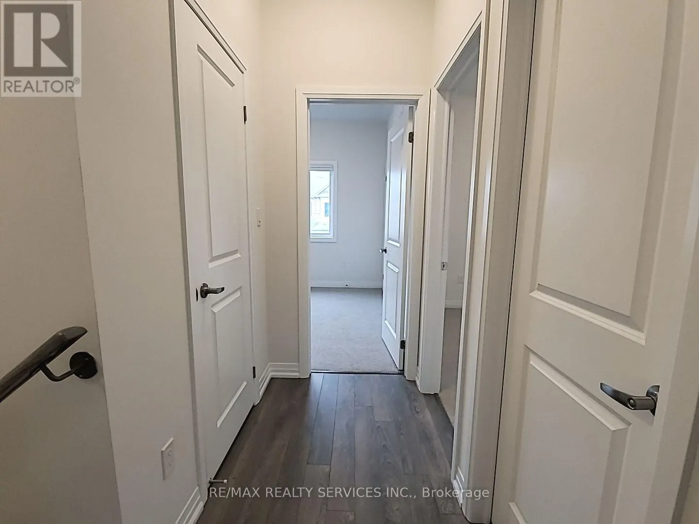 225 CORONATION ROAD