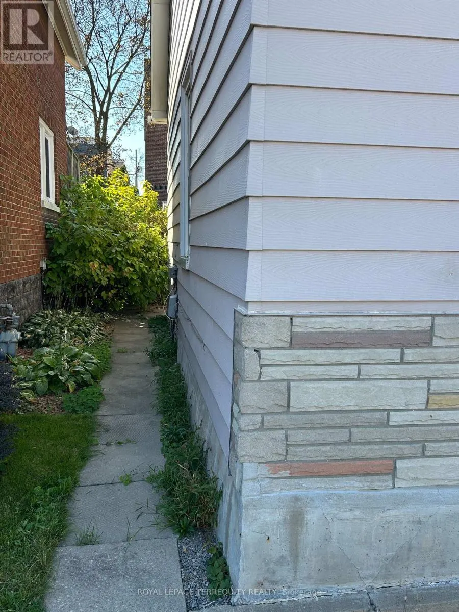 292 CELINA STREET