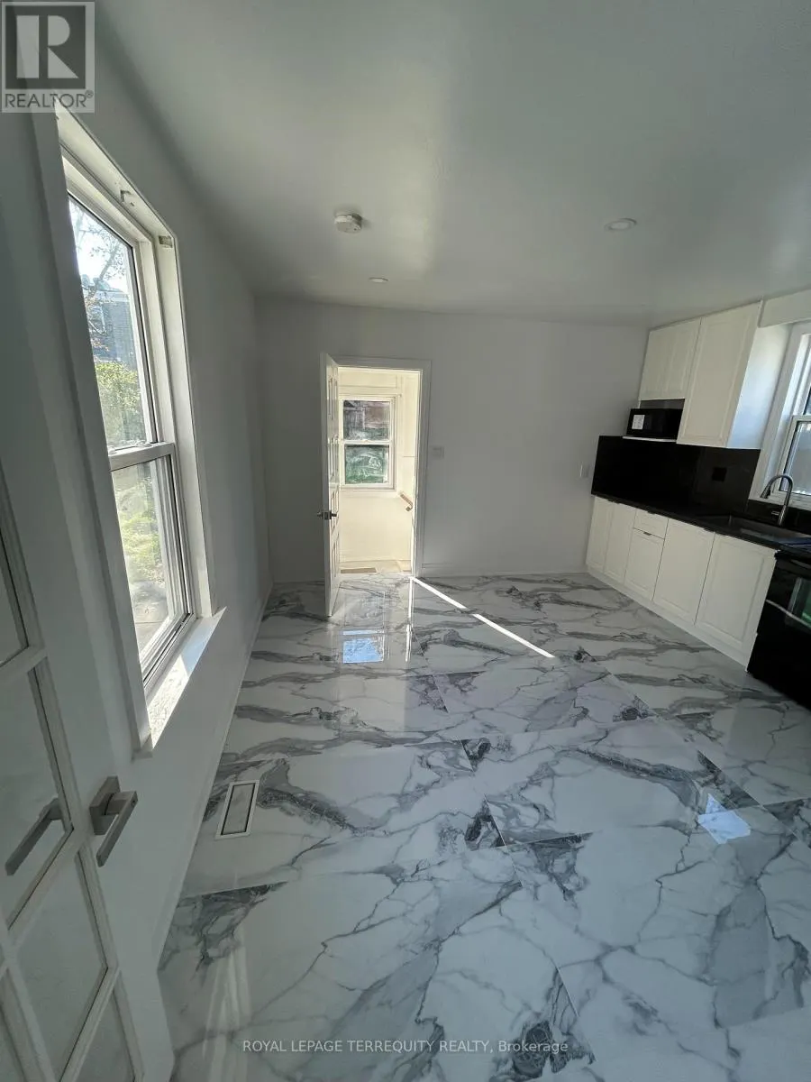 292 CELINA STREET