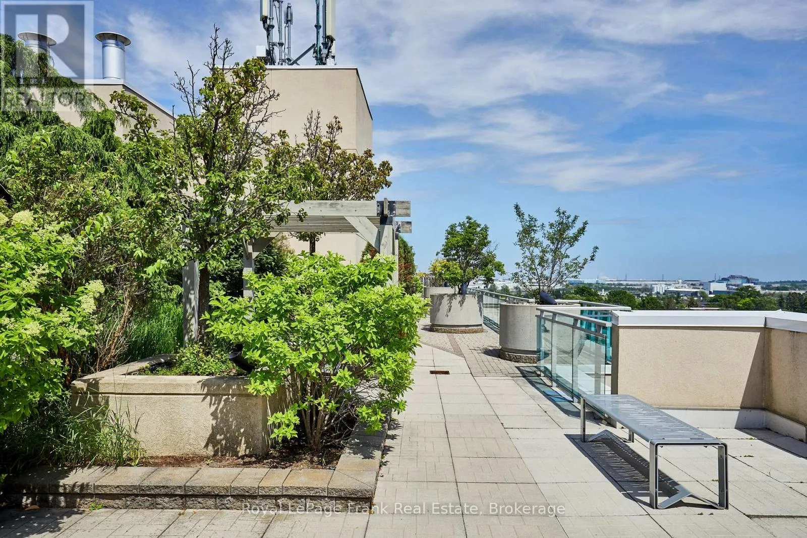 904 - 1600 CHARLES STREET #904
