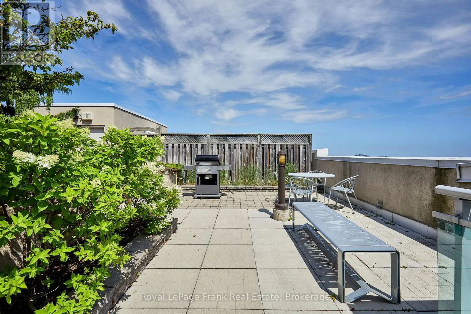 904 - 1600 CHARLES STREET #904