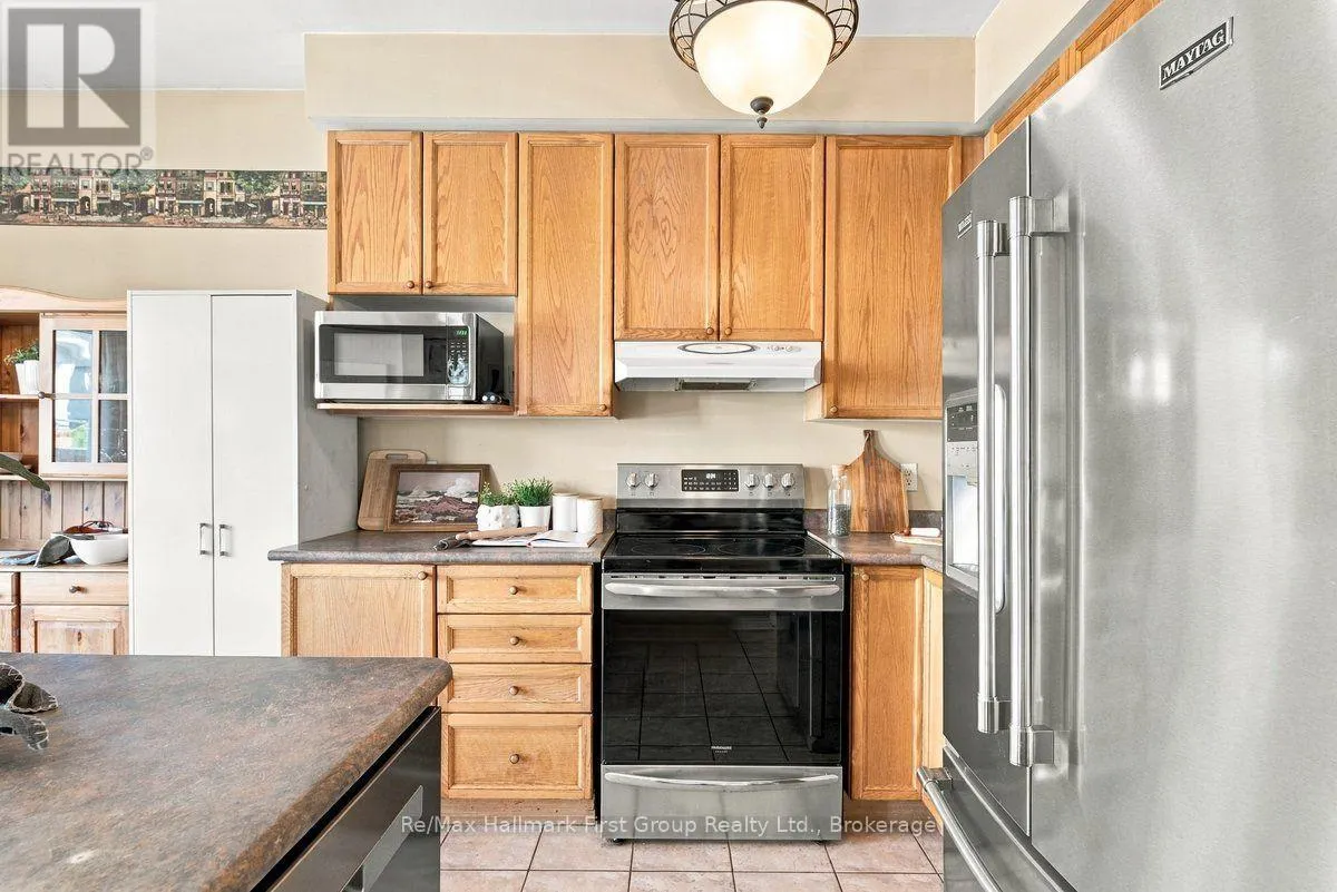 120 POINT HOPE PLACE