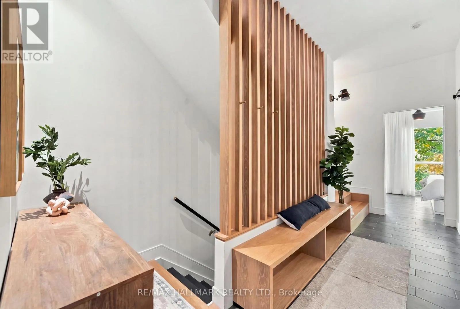 3 - 48 BOSTON AVENUE