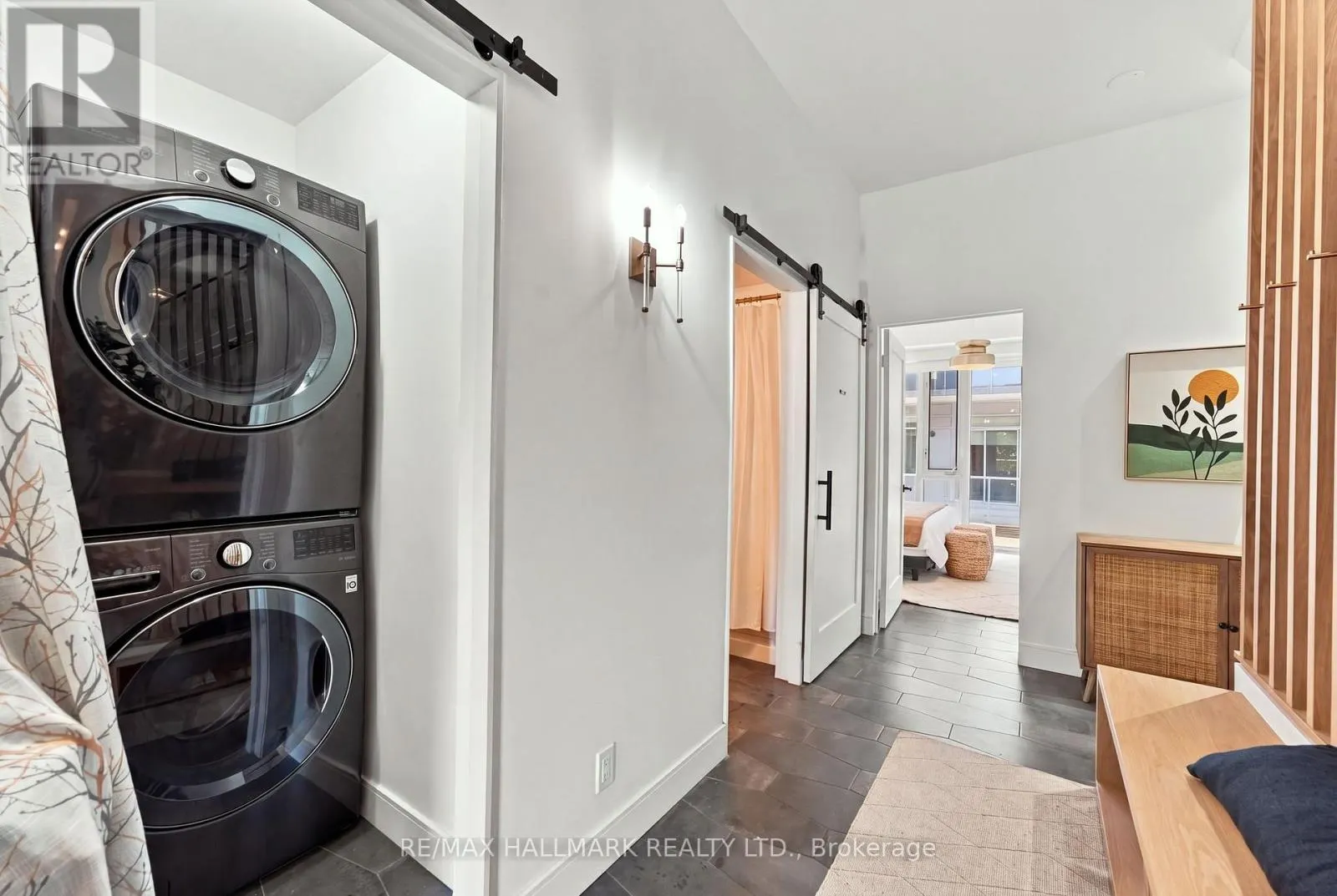 3 - 48 BOSTON AVENUE