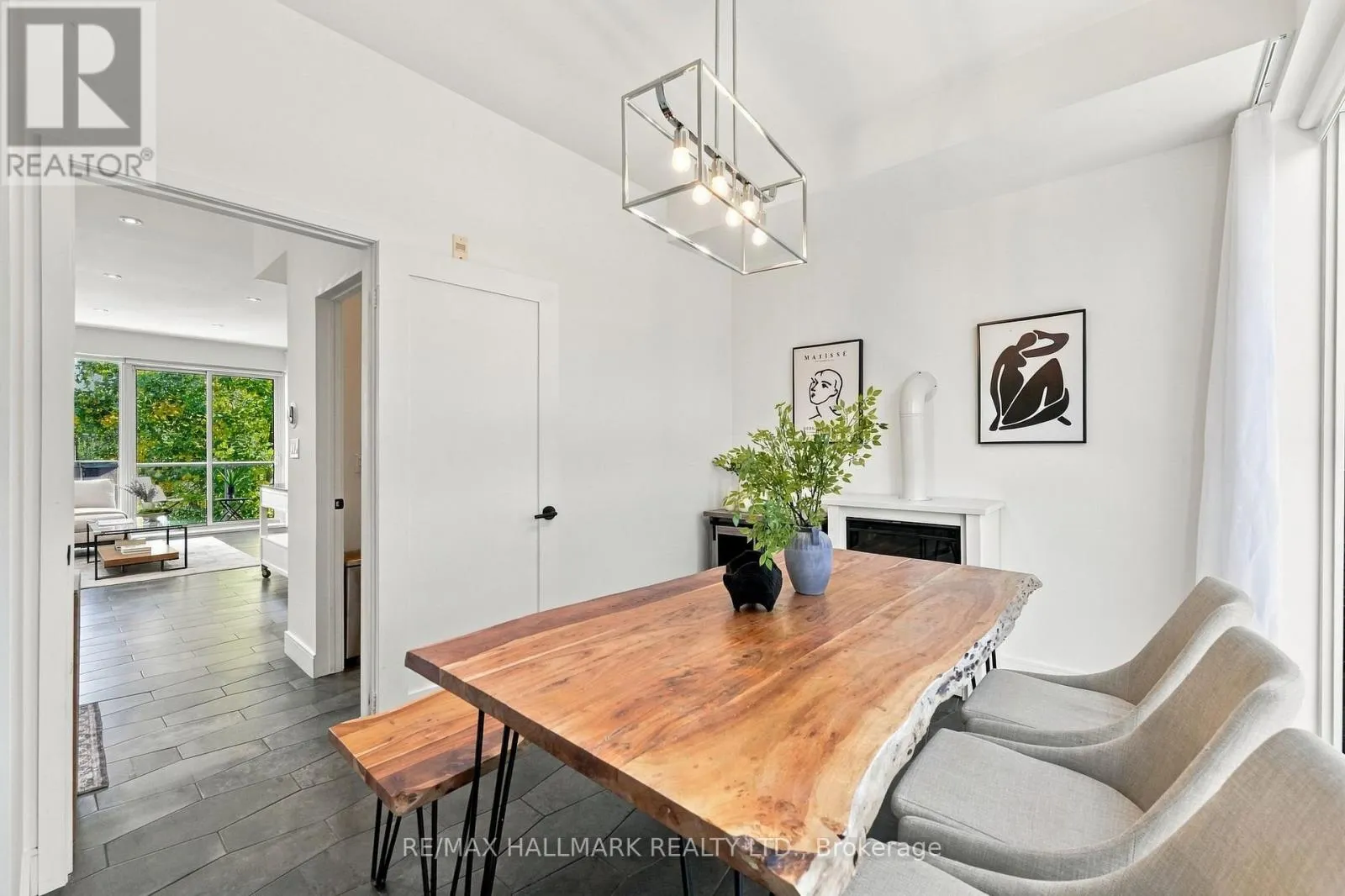 3 - 48 BOSTON AVENUE