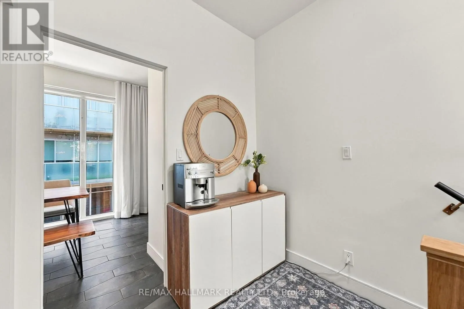 3 - 48 BOSTON AVENUE