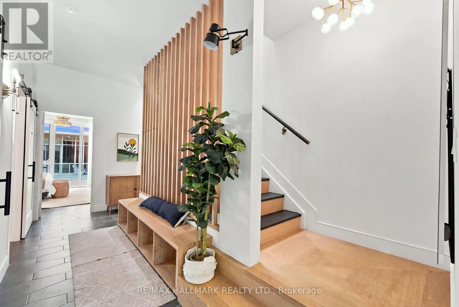 3 - 48 BOSTON AVENUE