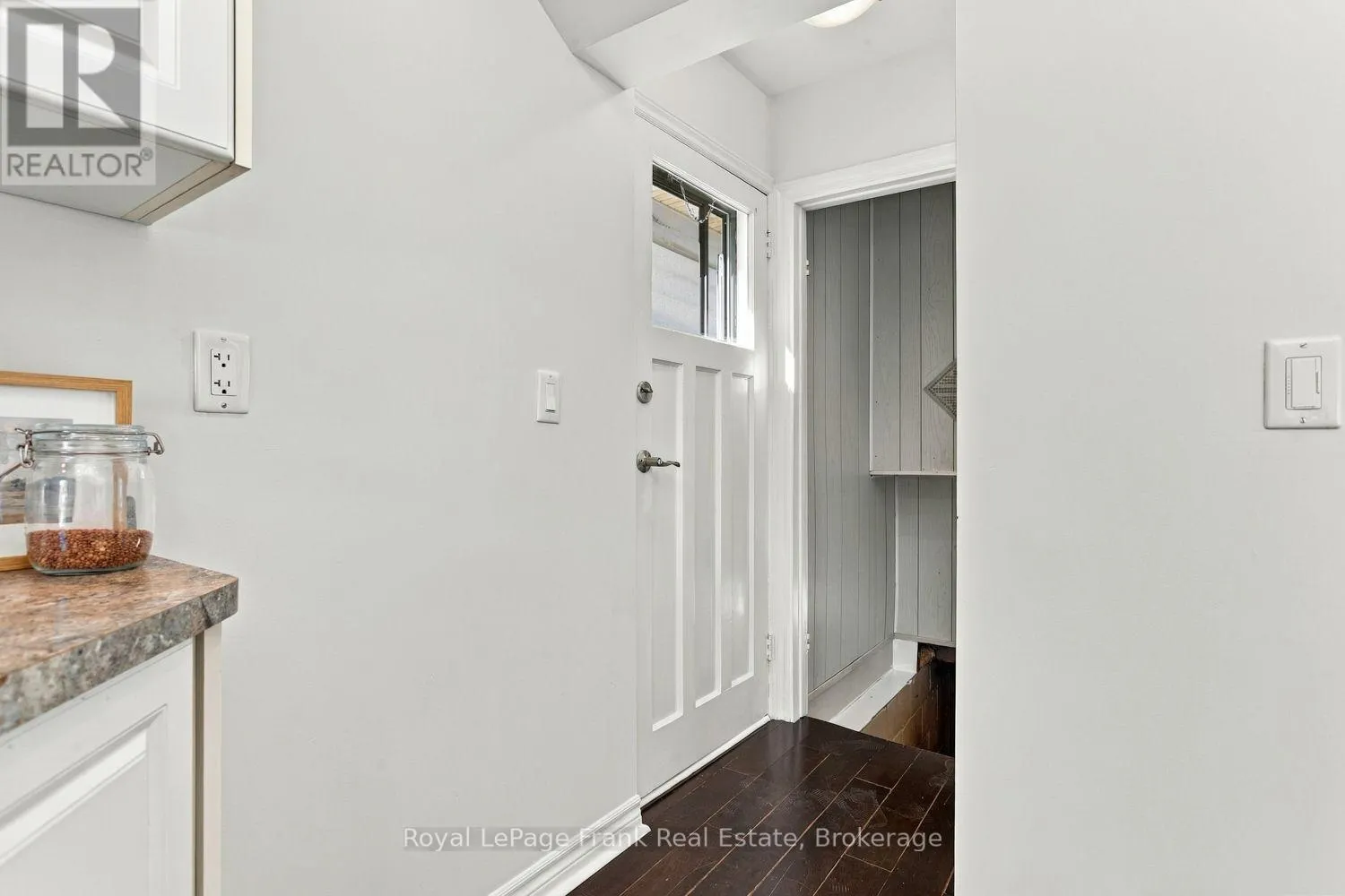 304 PINE AVENUE