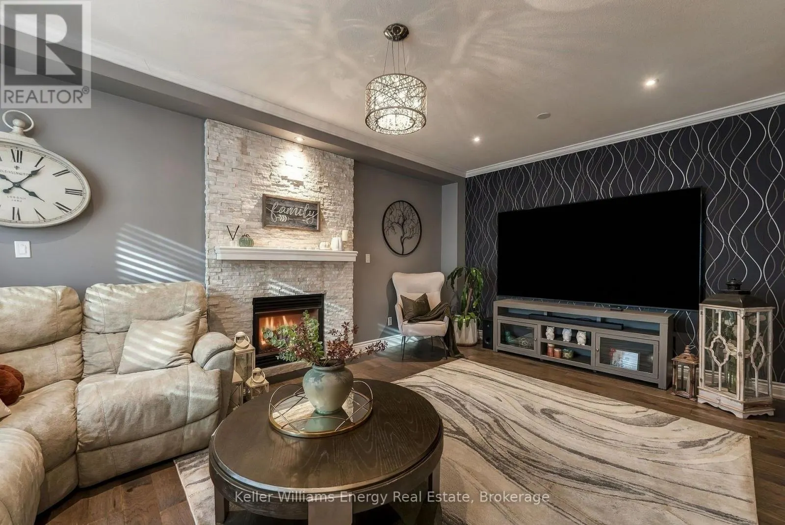 1314 MADDOCK DRIVE