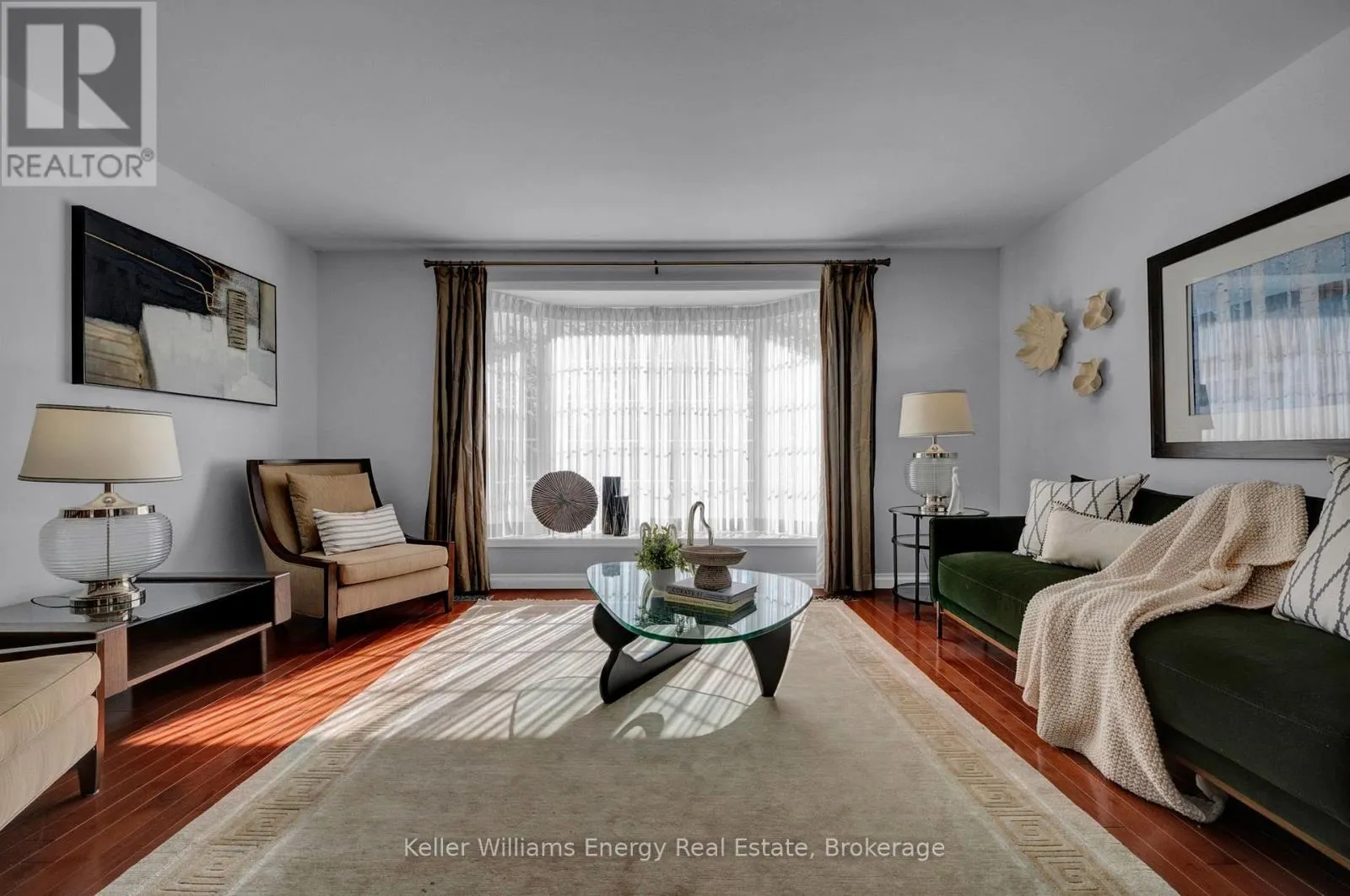 830 SAINT ANNE COURT