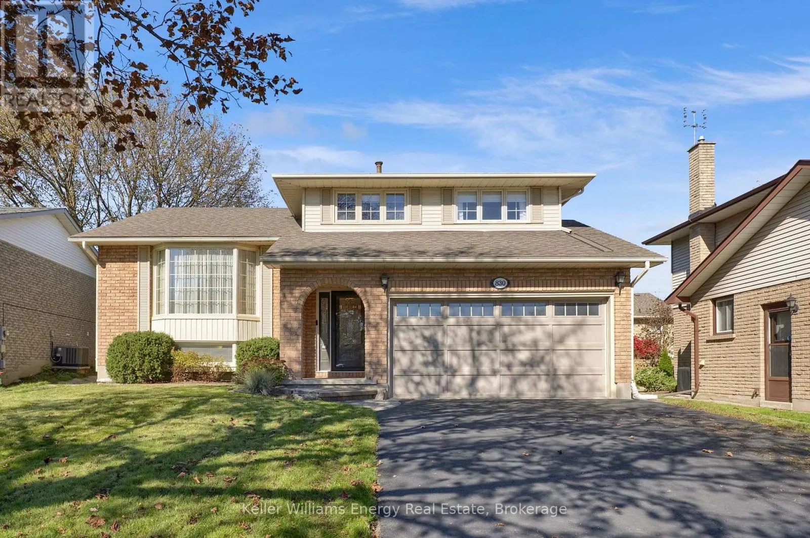 830 SAINT ANNE COURT