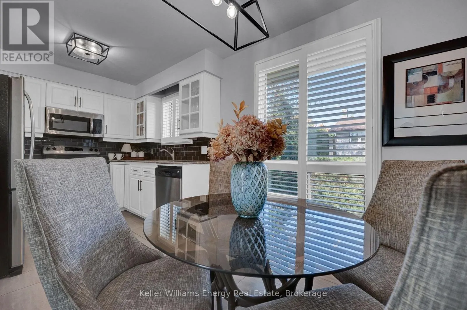 830 SAINT ANNE COURT