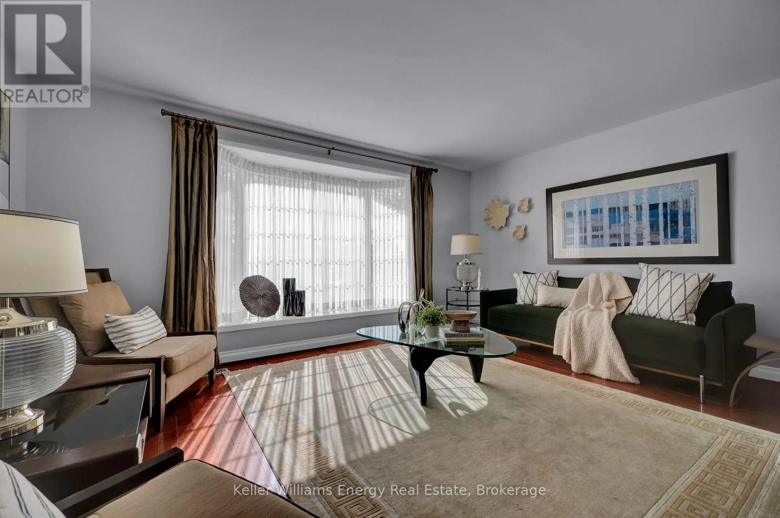 830 SAINT ANNE COURT