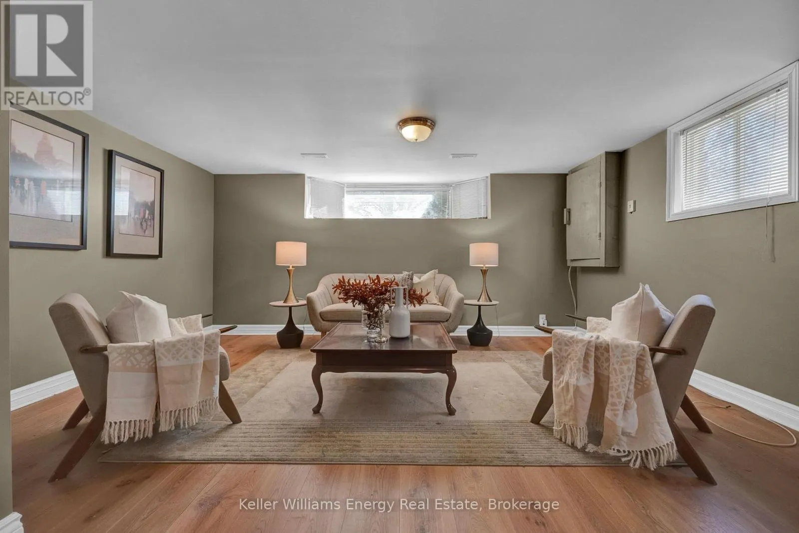 830 SAINT ANNE COURT