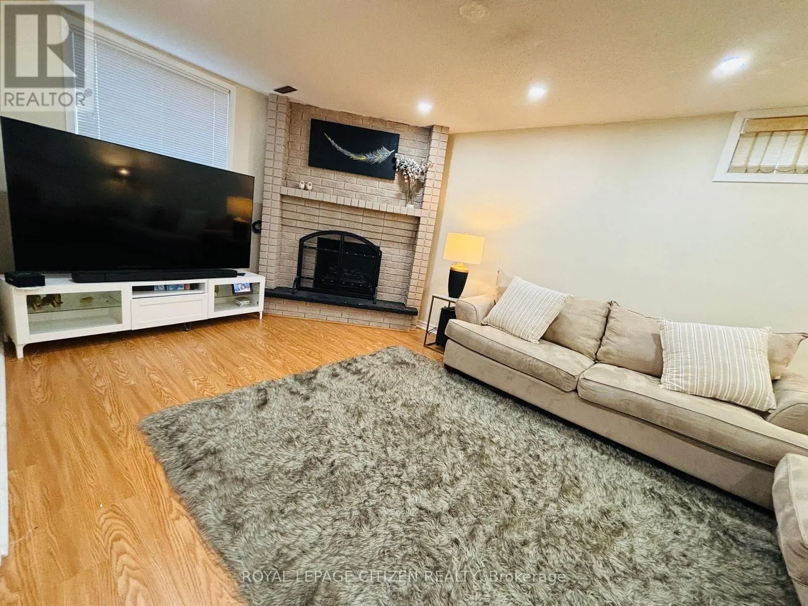 229 GLEN HILL DRIVE