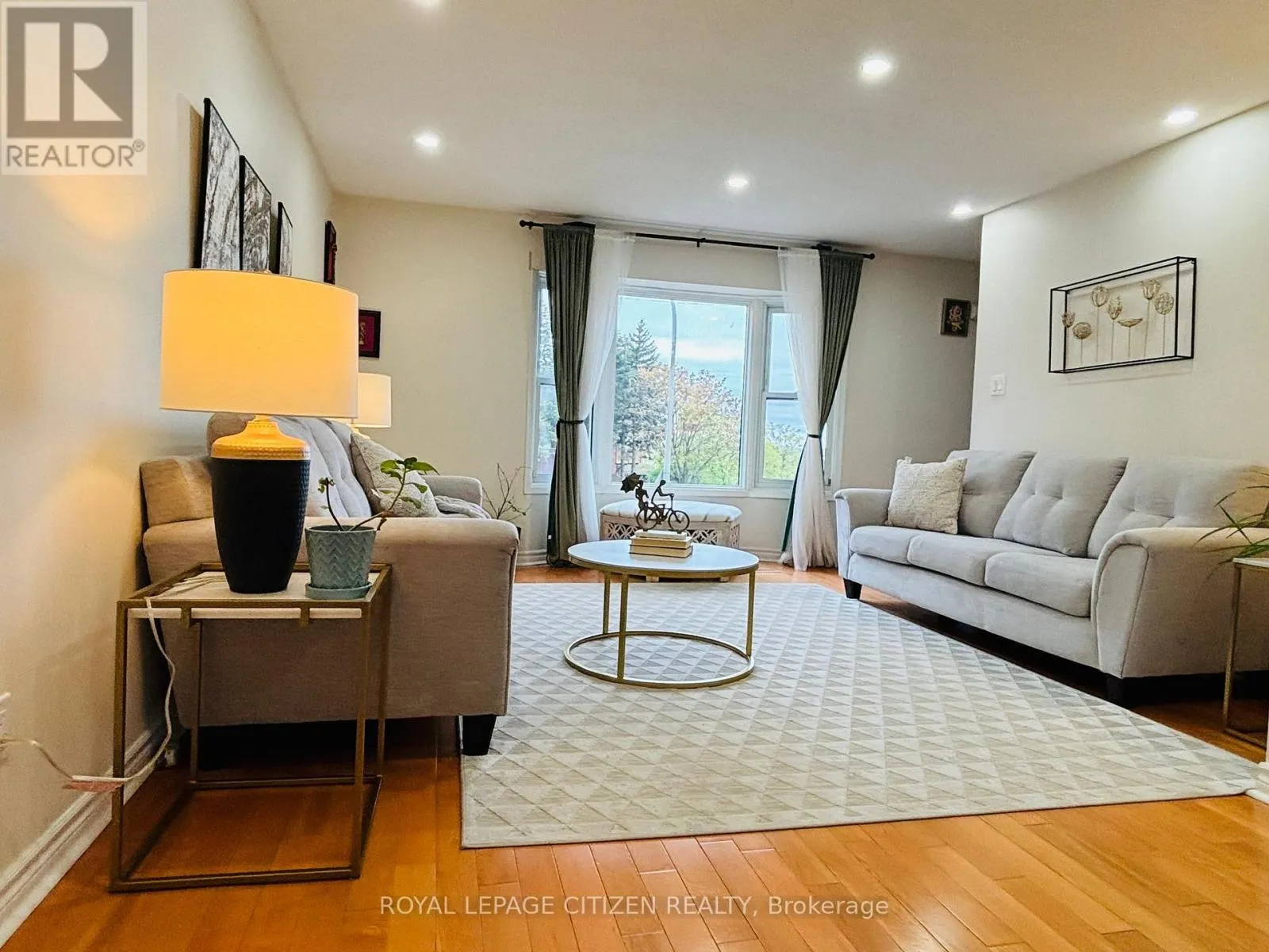 229 GLEN HILL DRIVE