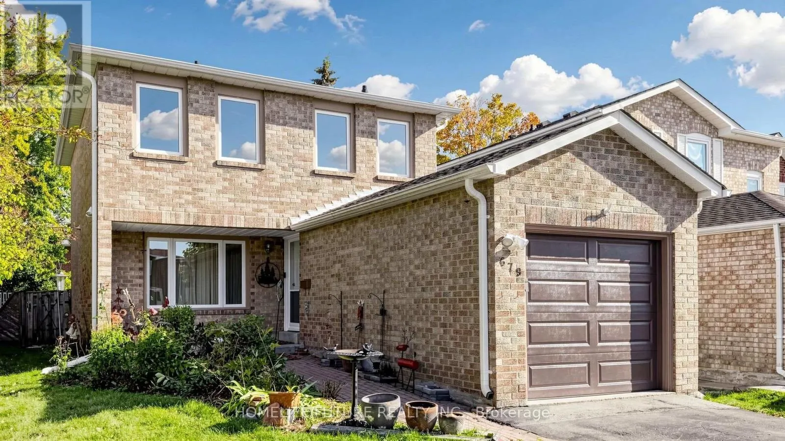 679 FOXWOOD TRAIL