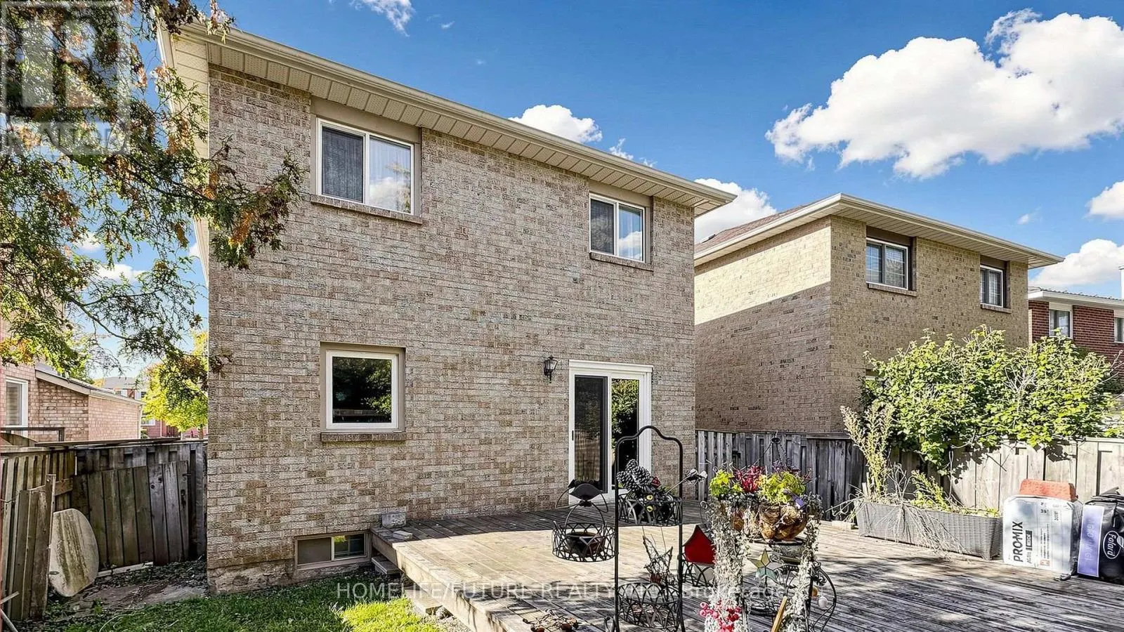 679 FOXWOOD TRAIL