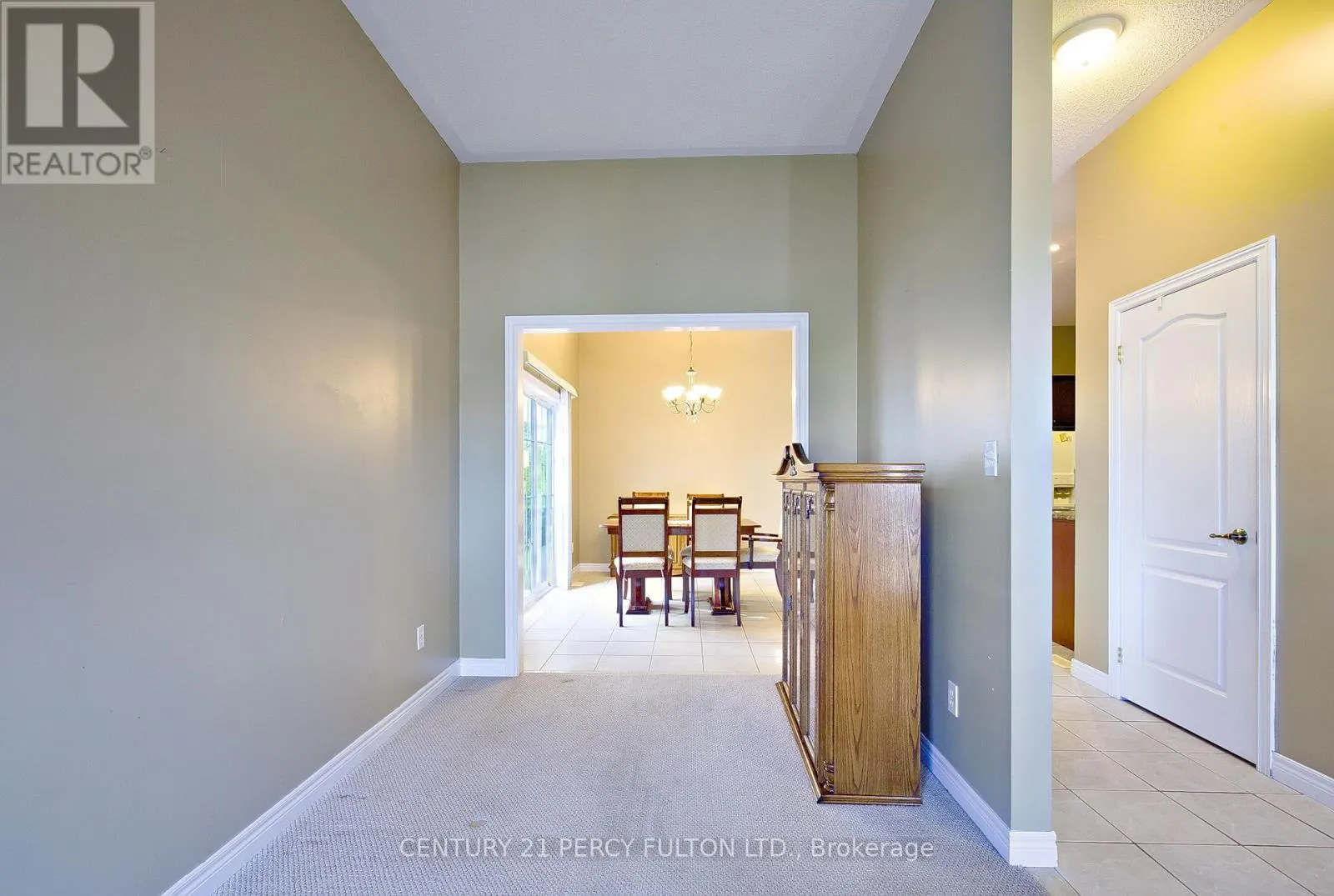 7 BRIDLEWOOD BOULEVARD