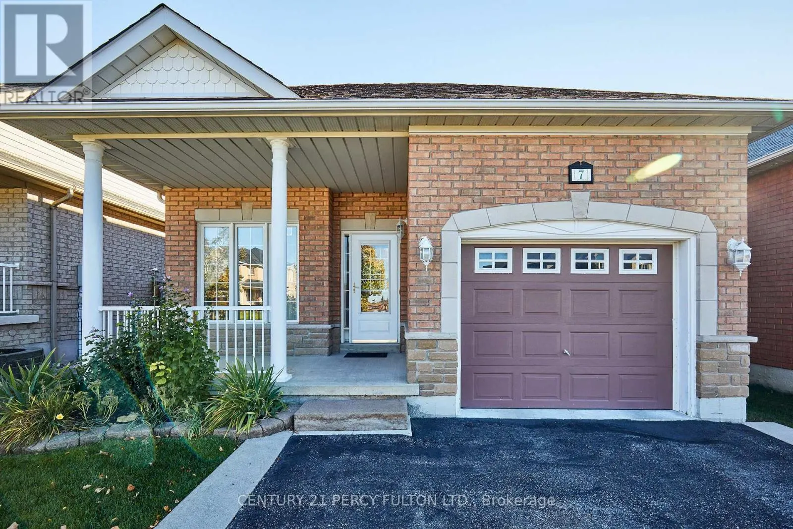 7 BRIDLEWOOD BOULEVARD