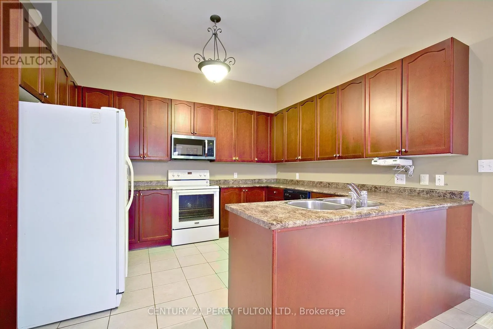 7 BRIDLEWOOD BOULEVARD