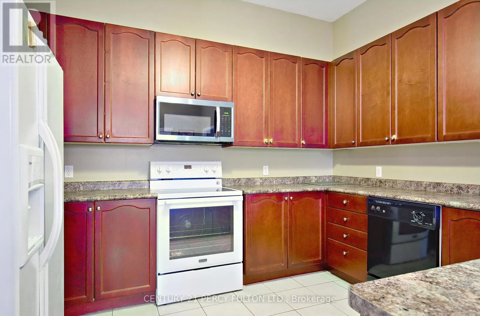 7 BRIDLEWOOD BOULEVARD