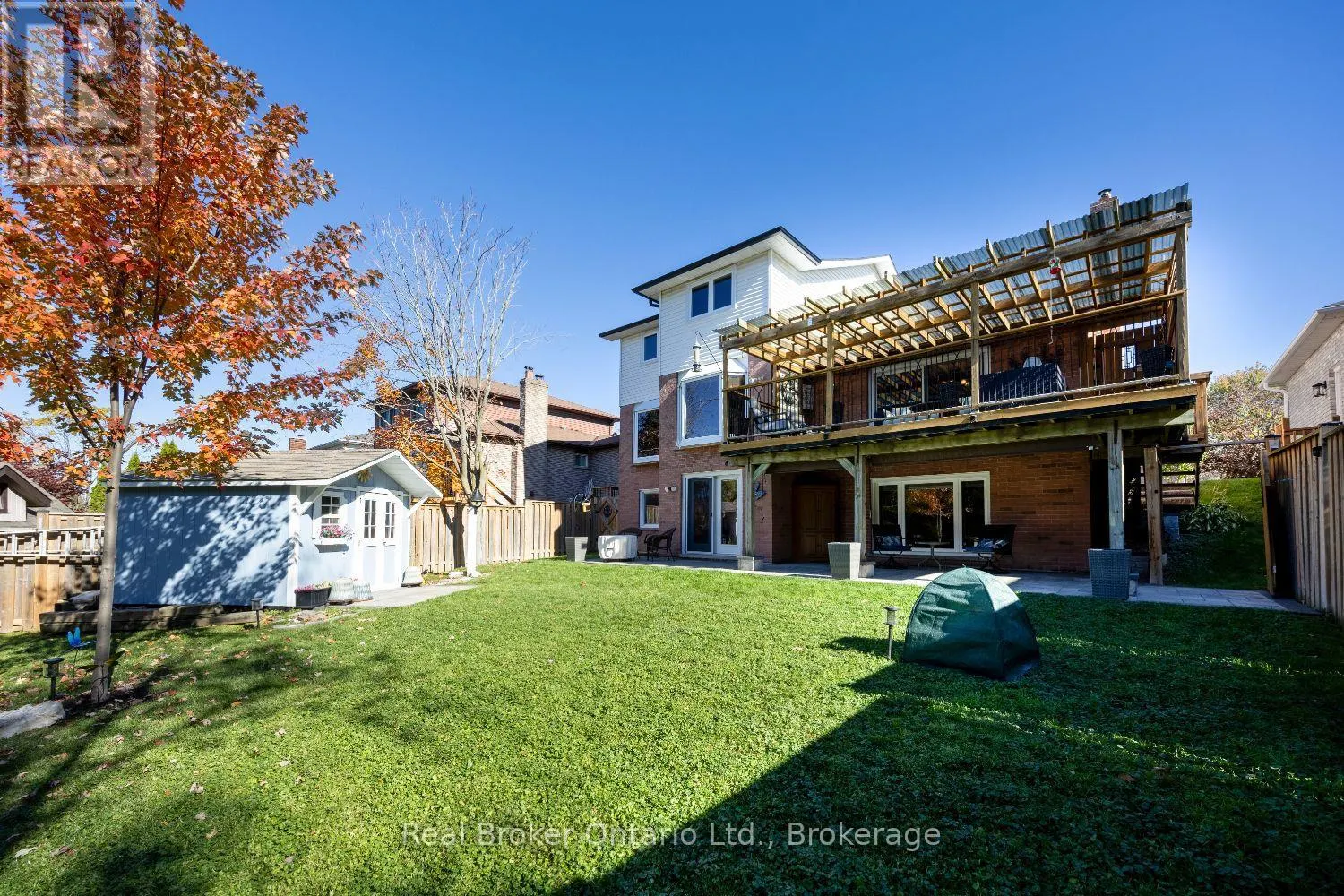 550 CRIMSON COURT