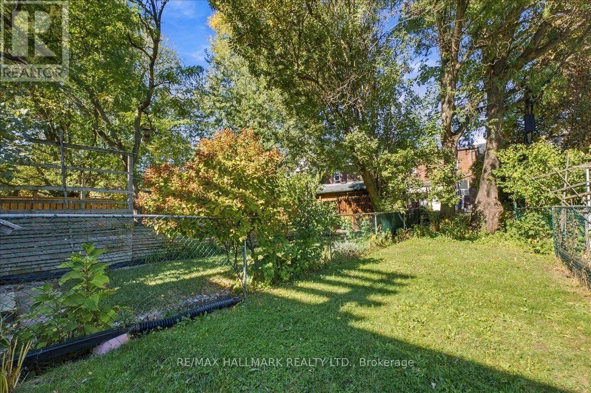 44 BALTIC AVENUE