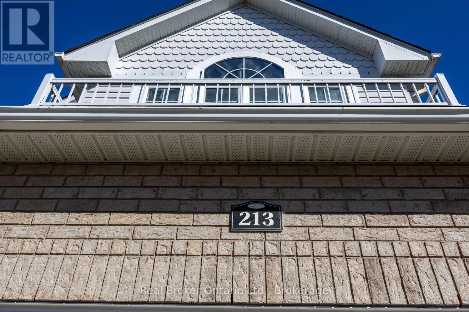 213 HUTTON PLACE