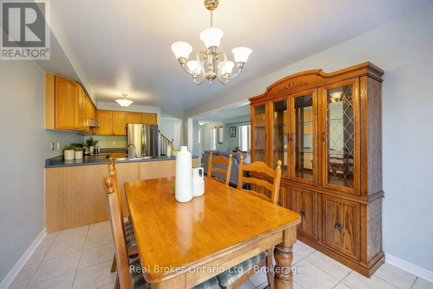 213 HUTTON PLACE