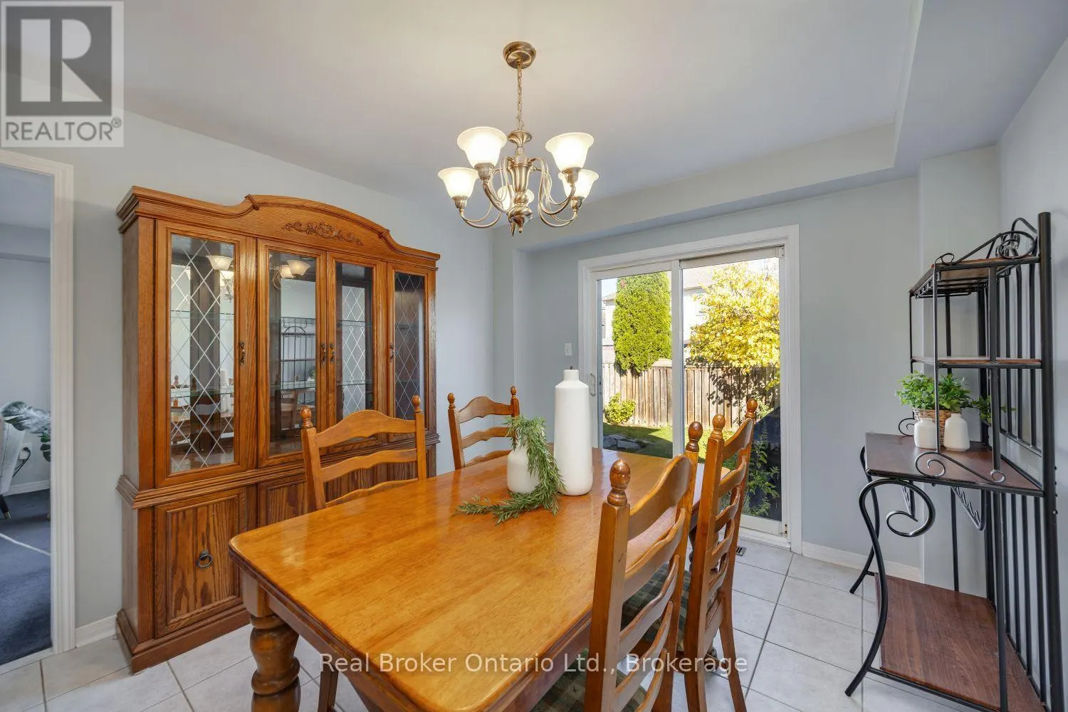 213 HUTTON PLACE
