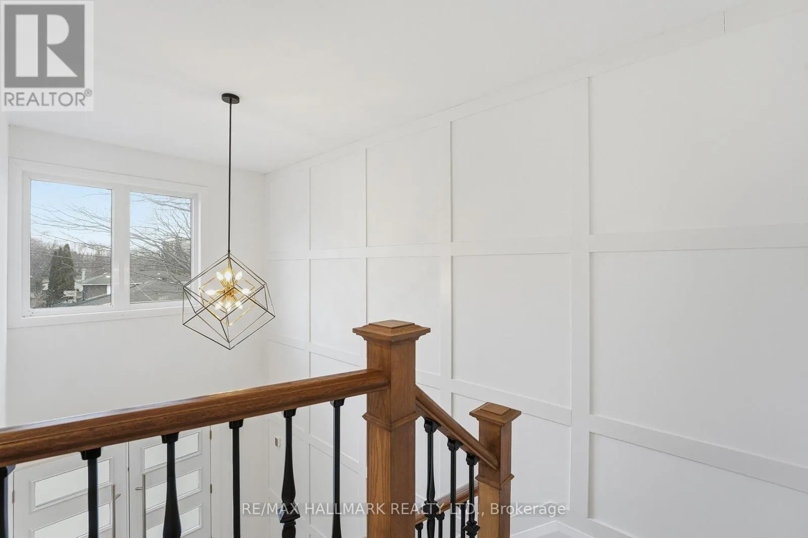 49 GREENDOWNS DRIVE