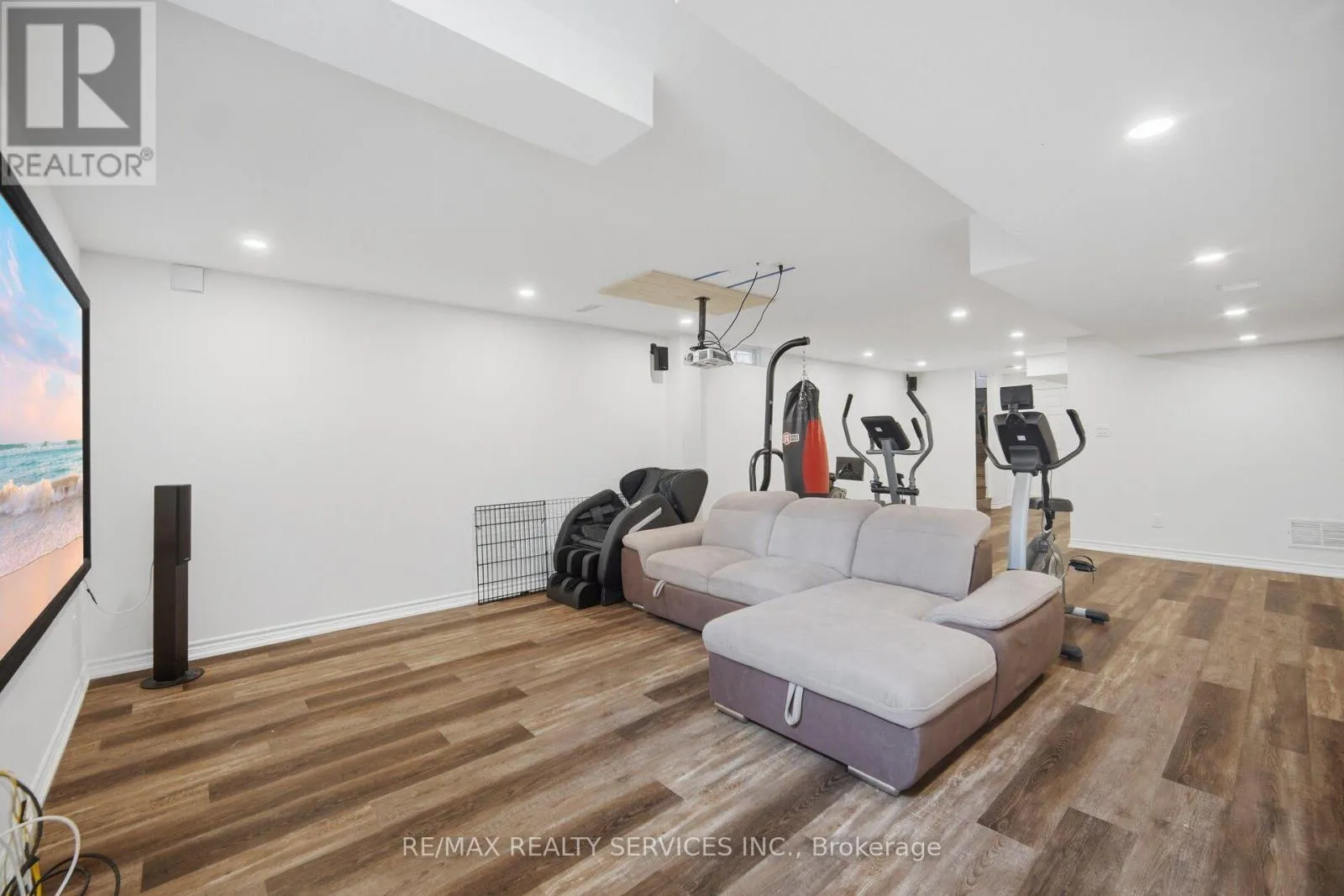 1736 DOUGLAS LANGTREE DRIVE