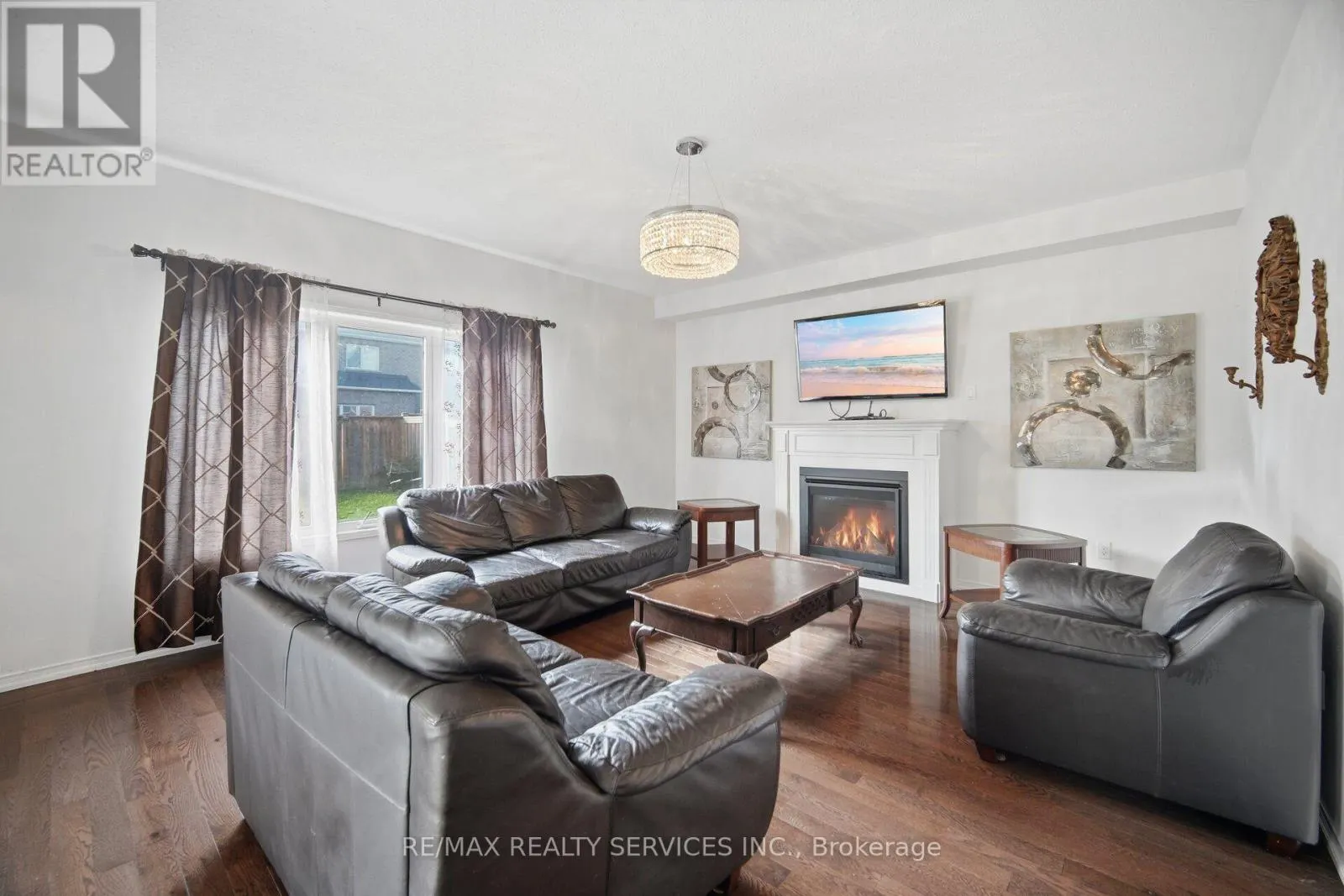 1736 DOUGLAS LANGTREE DRIVE