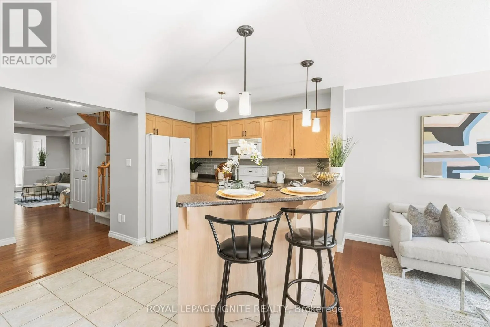 1523 AVONMORE SQUARE