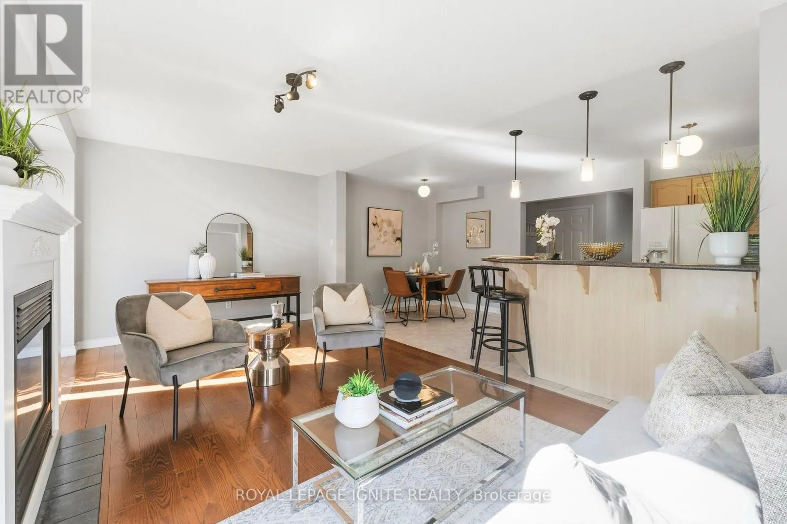 1523 AVONMORE SQUARE
