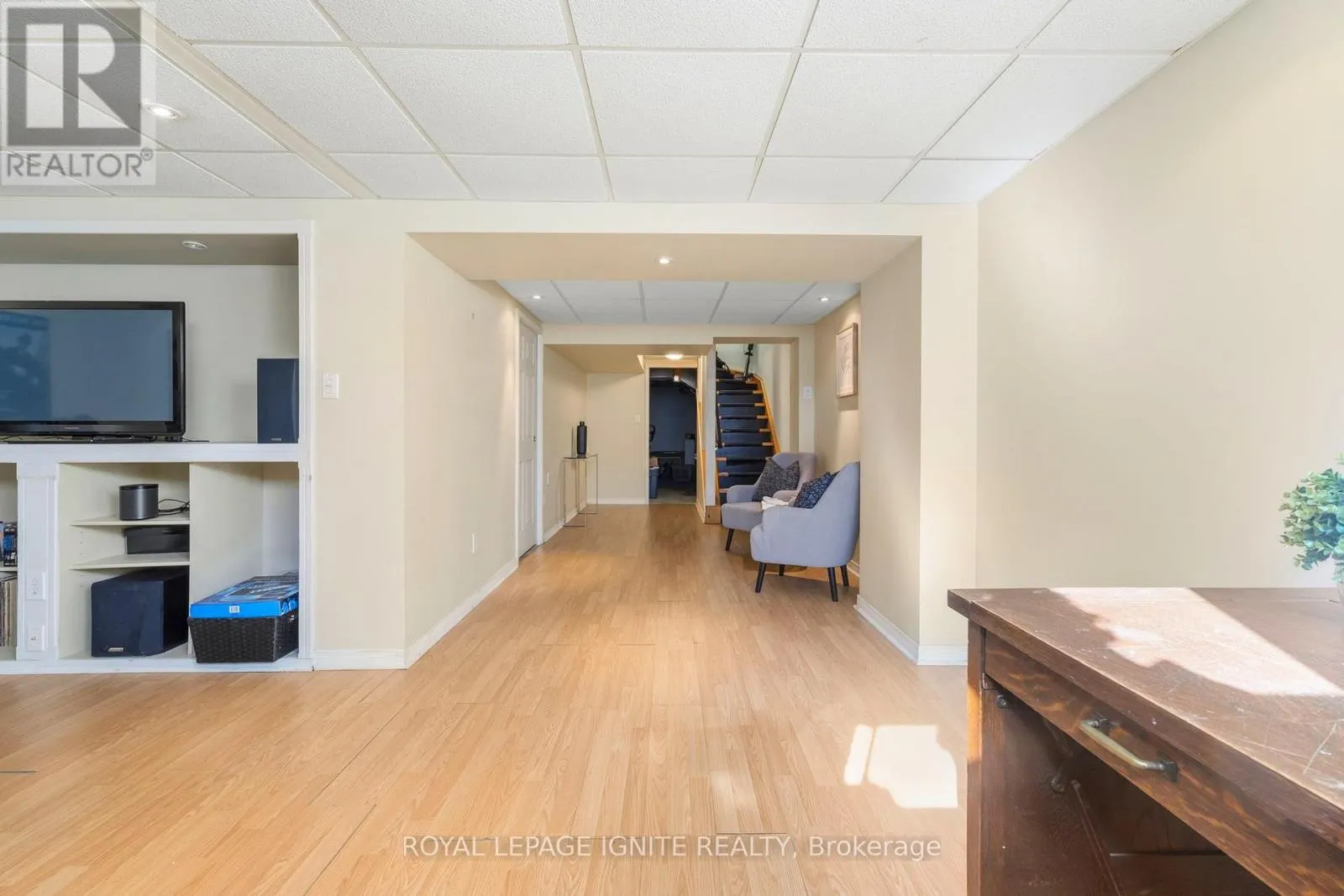 1523 AVONMORE SQUARE