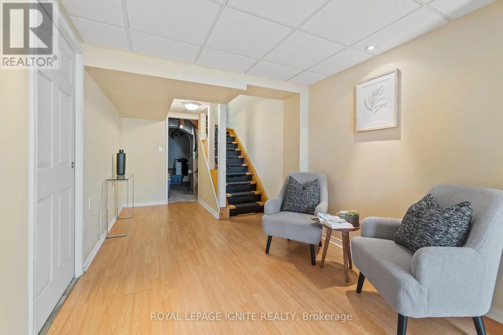 1523 AVONMORE SQUARE