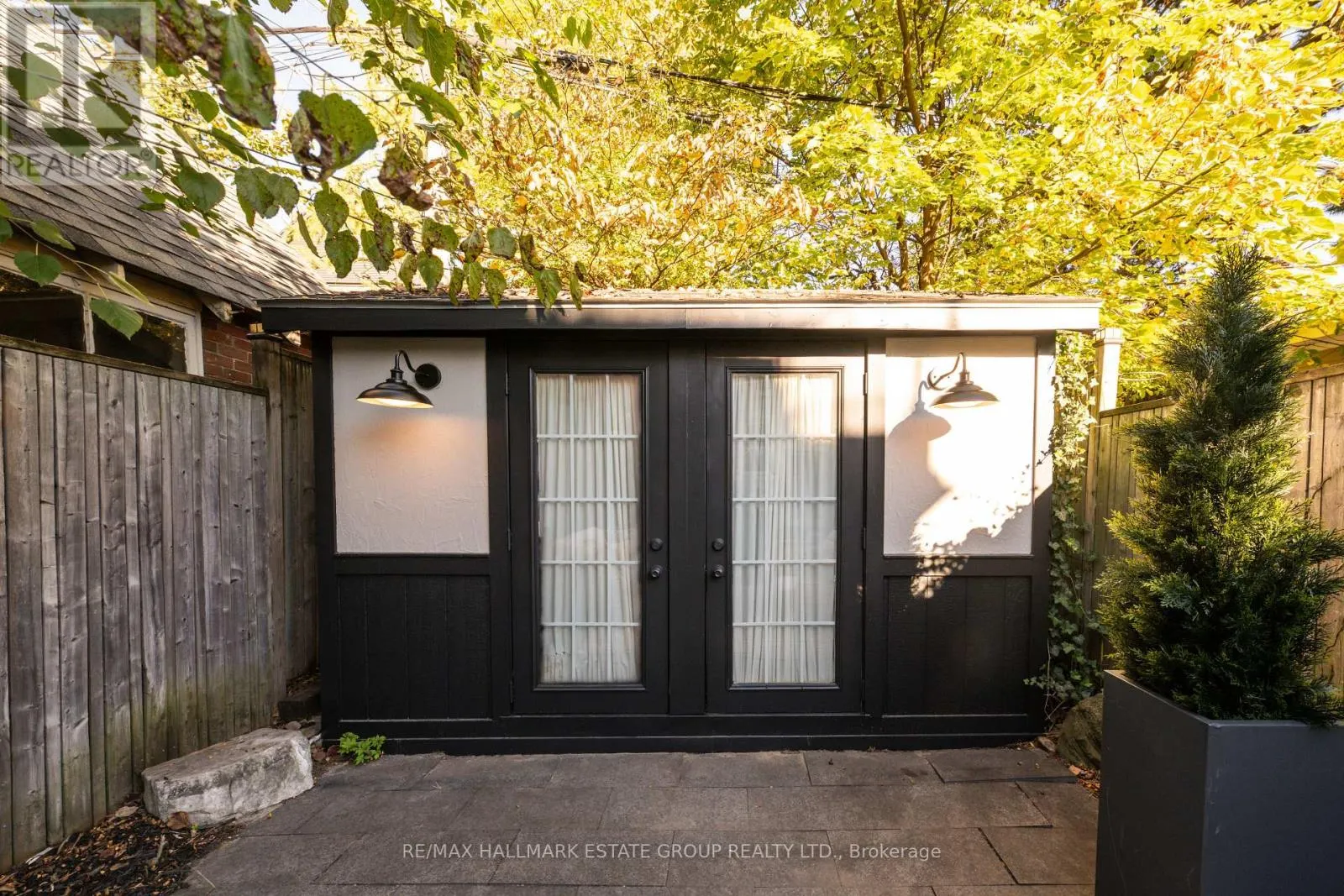 105 LEE AVENUE