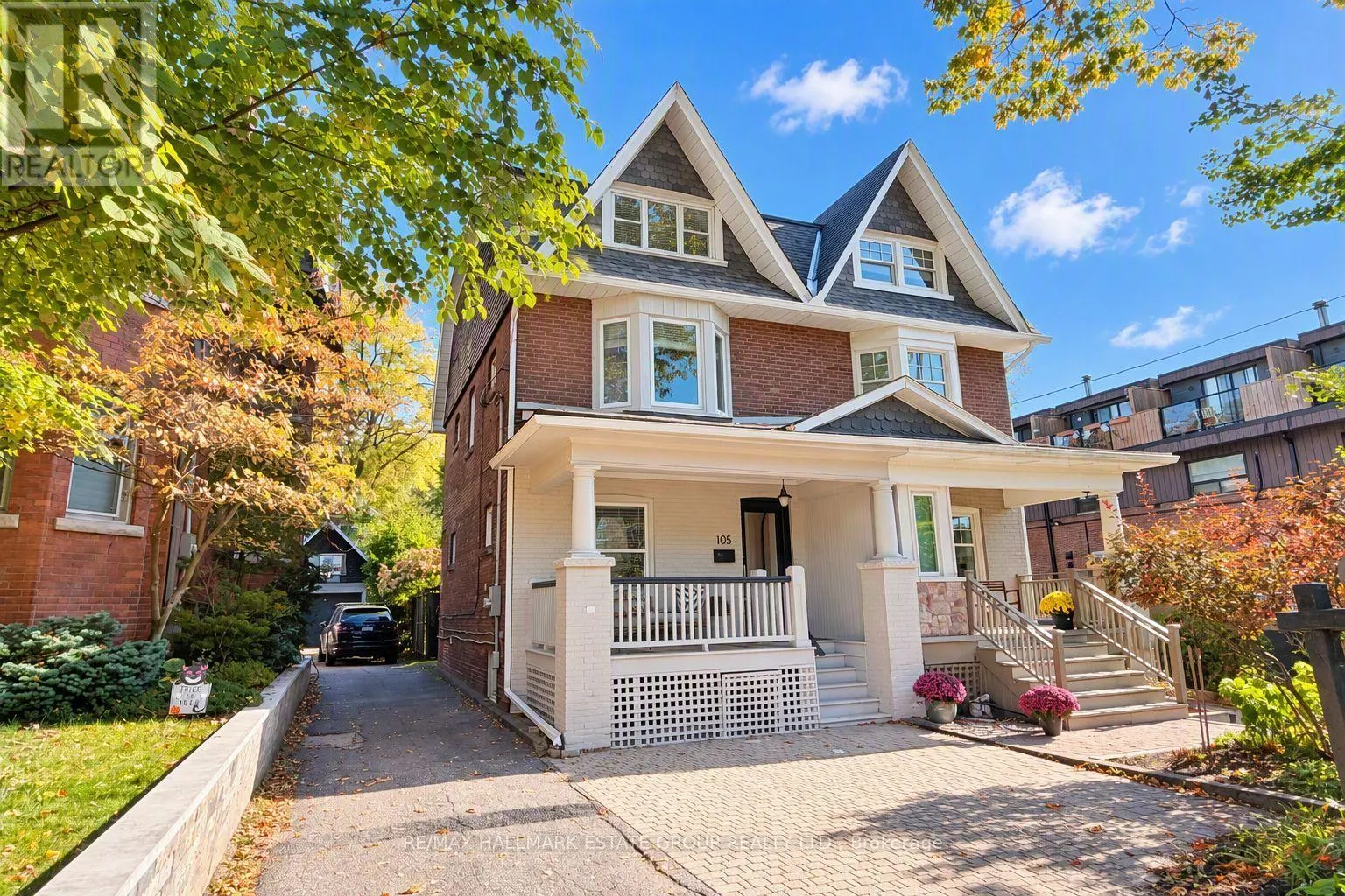 105 LEE AVENUE