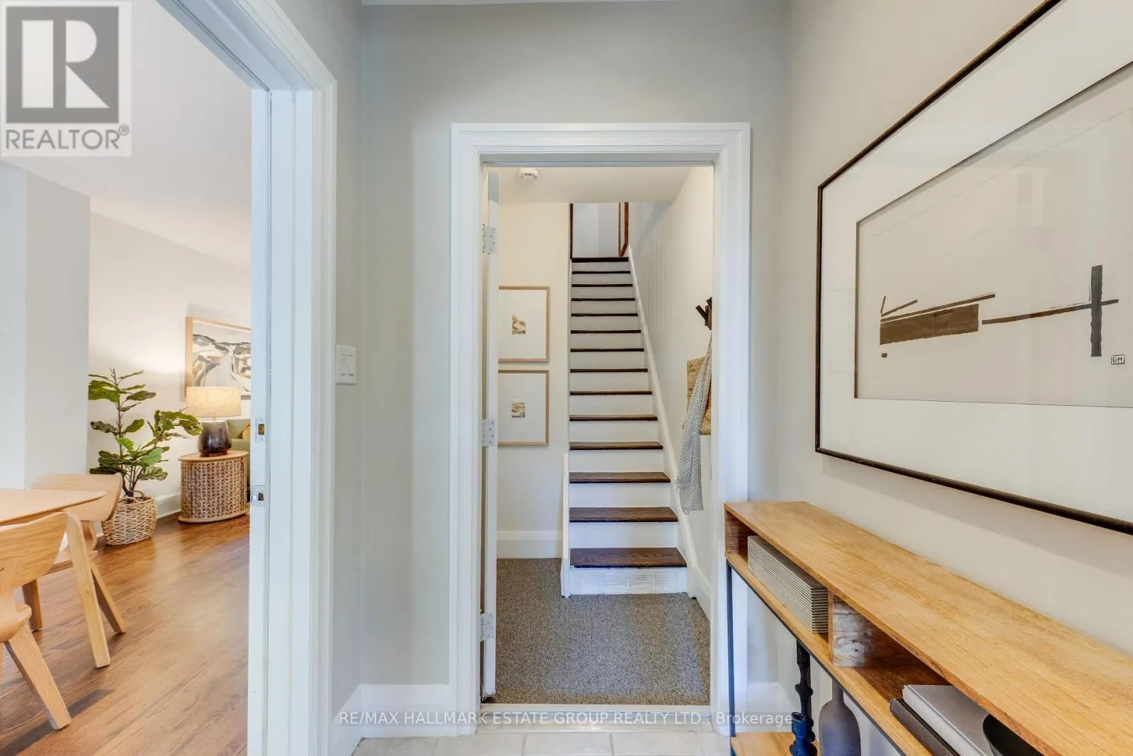 105 LEE AVENUE