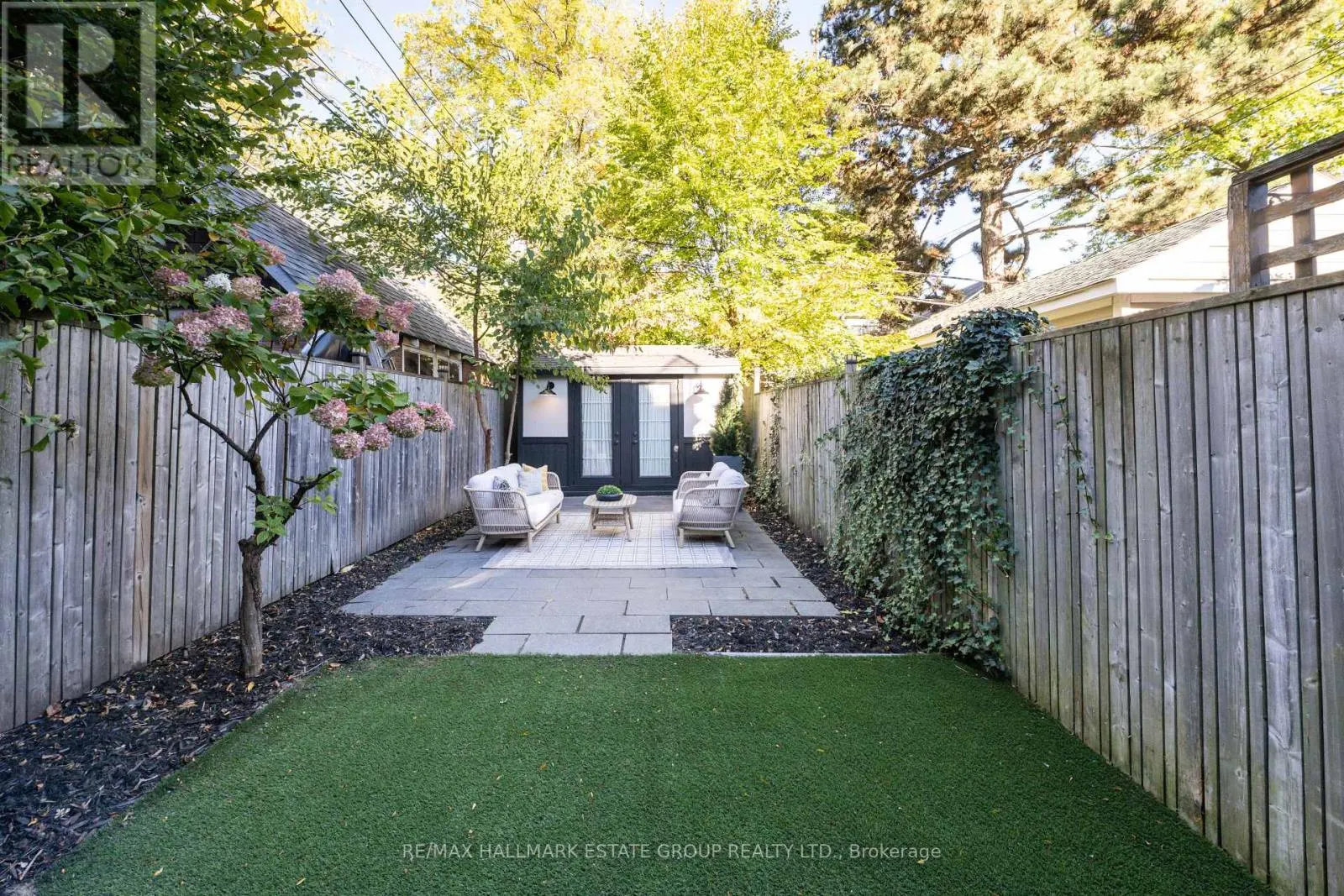 105 LEE AVENUE