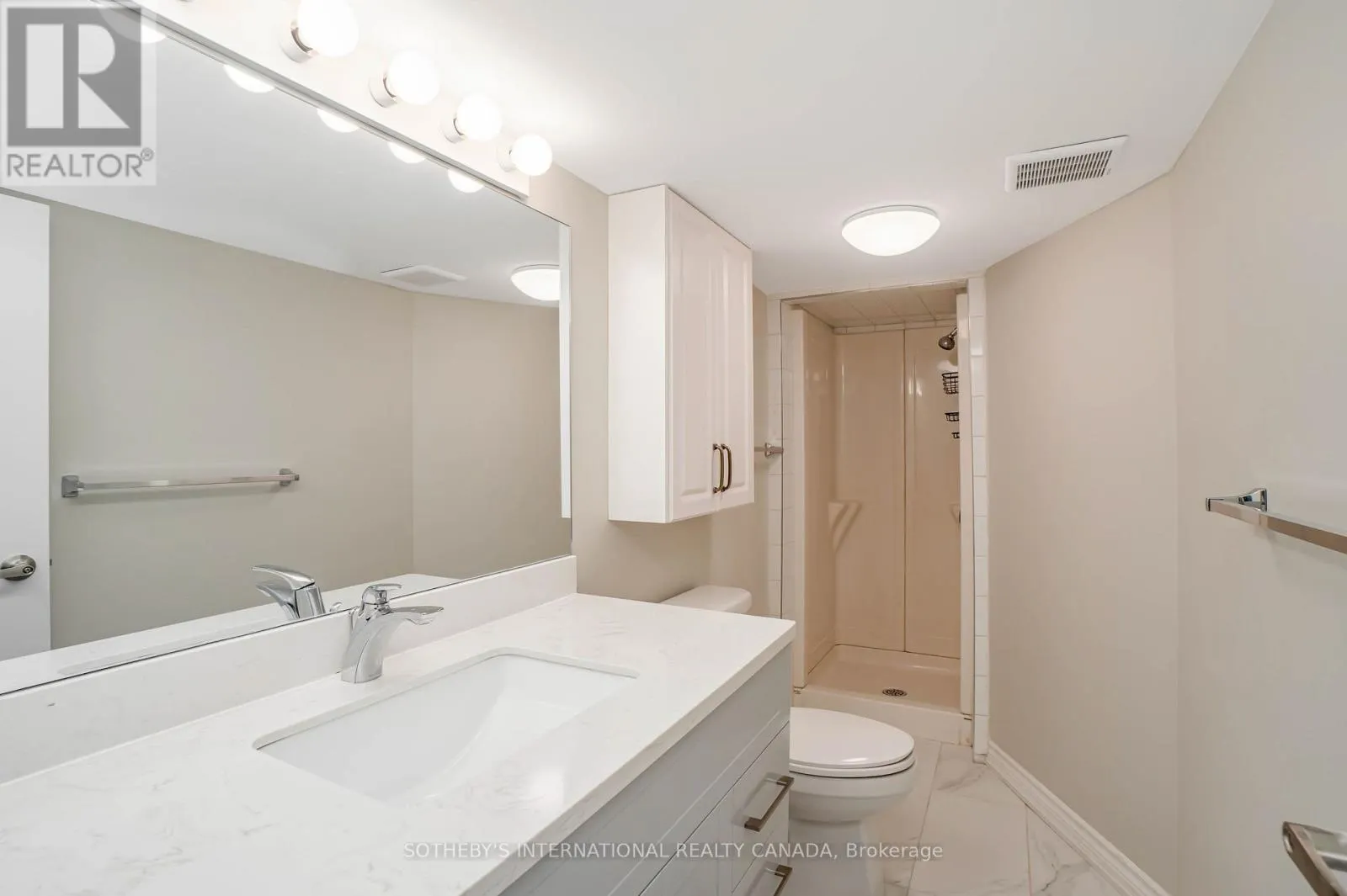 50 RAVENVIEW DRIVE