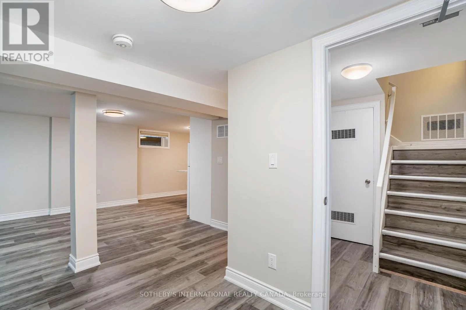 50 RAVENVIEW DRIVE