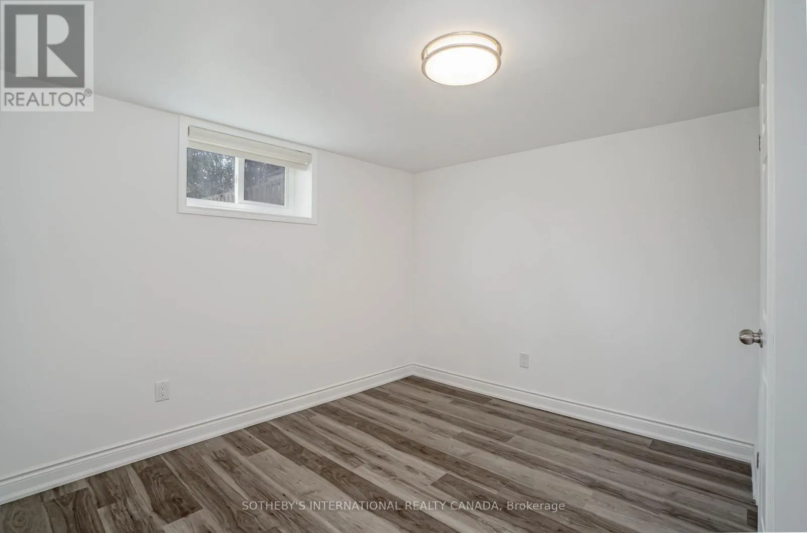 50 RAVENVIEW DRIVE