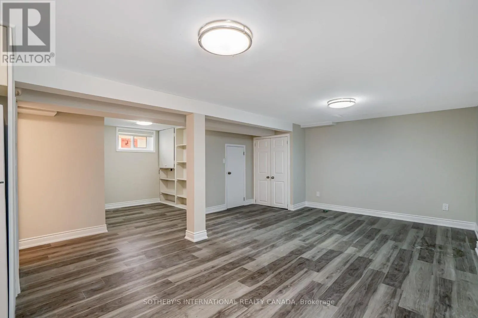 50 RAVENVIEW DRIVE